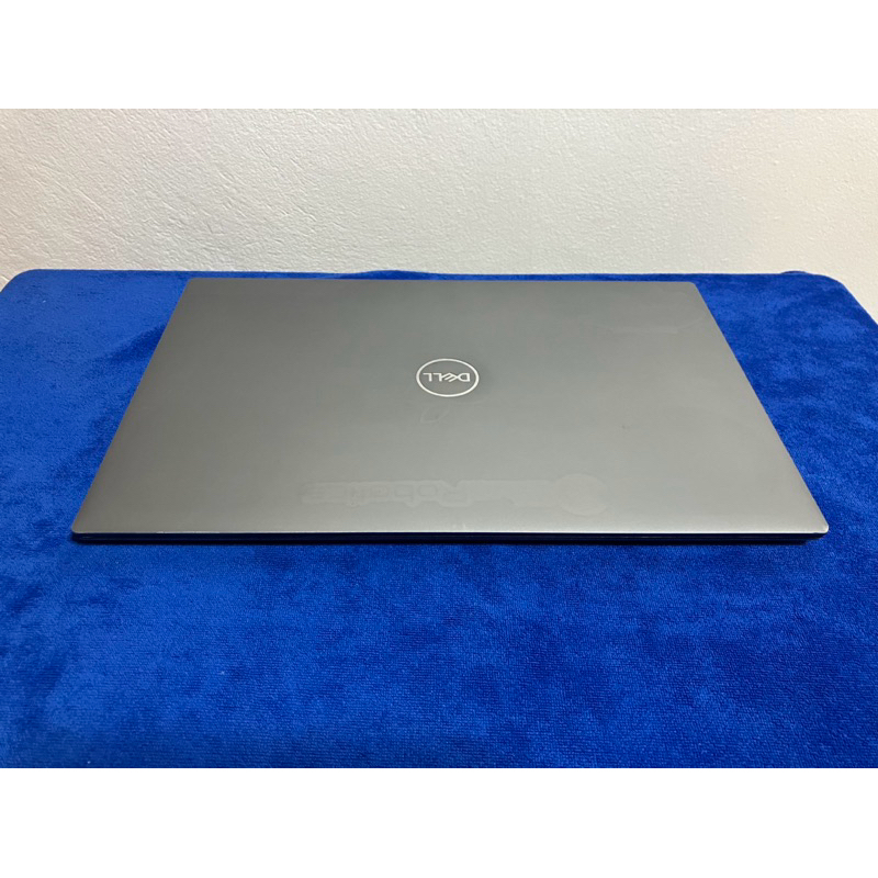 Dell Precision 5550 Core i7 10750H Quadro T1000