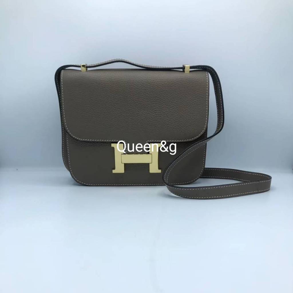 กระเป๋าหนังแท้ สีสวย แมชได้ทุกสี มือสอง crossbody กระเป๋าสะพาย everyday bag กระเป๋าสะพายไหล่ busines