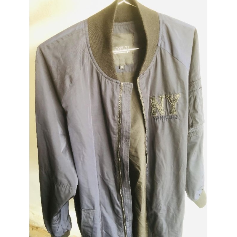 เสื้อกันหนาว MLB NY yankees สีกรมท่า