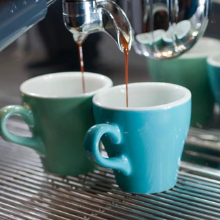 Loveramics ชุดแก้วกาแฟเซรามิค รุ่น Tulip Set (Cup & Saucer)