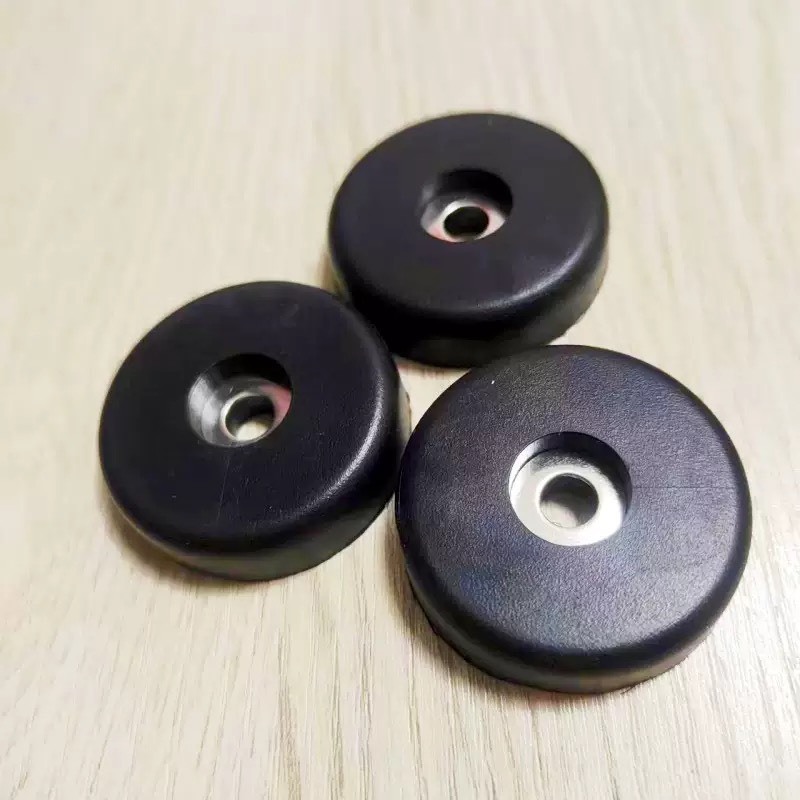 ลูกยางฐานตู้ลำโพง (แพ็ค4-8 อัน) ขนาด40x10mm. ใช้สำหรับรองตู้ลำโพง รองกล่องแร็ค ยางรองขาโต๊ะ วัสดุยางแข็งพร้อมแหวนเหล็ก