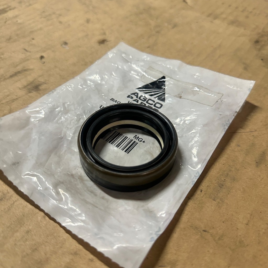 ซีลดุมล้อ SEAL, OIL รุ่น MF2635 MF4708