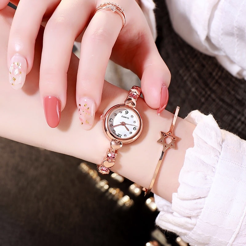 (รูปหัวใจ) นาฬิกาผู้หญิงเครื่องประดับคริสตัส (คละสี) นาฬิกาข้อมือรูปหัวใจ สินค้าพร้อมส่ง!! จากไทย ราคา ถูกที่สุด ดีลบีเคเค แกลเลอรีภาพที่ 3