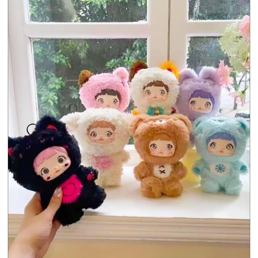 Nommi Version 1 - Blind Box