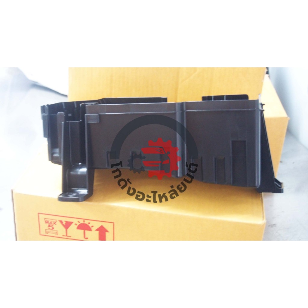 ฝาครอบกล่องฟิวส์ อีซูซุ ดีแม็ก ปี 2011-2019 ล่าง [แท้] ISUZU D-MAX 2011-2019 โกดังอะไหล่ยนต์ อะไหล่ย