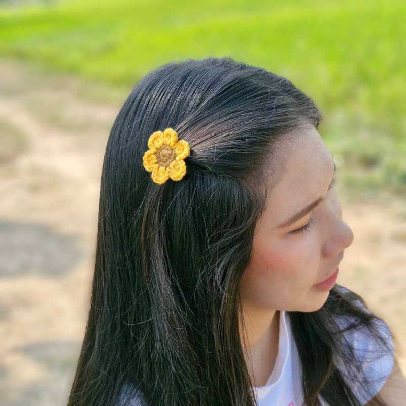 กิ๊บติดผมไหมพรม งานถักมือ ถักโครเชต์ กิ๊บปากเป็ดสีดำ พร้อมส่ง