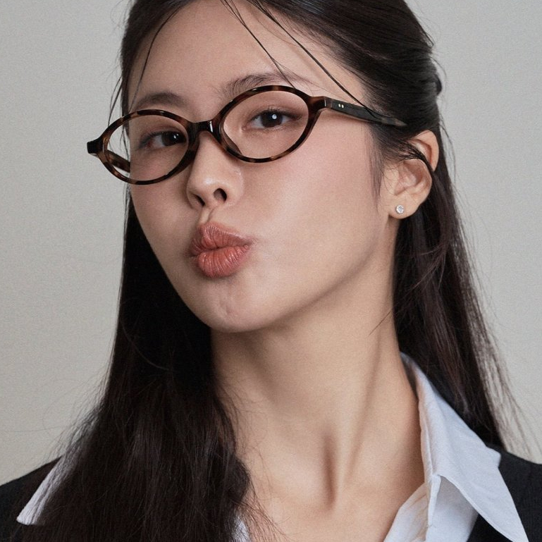 (pre-order/พร้อมส่ง) แว่น RIETI ERICA