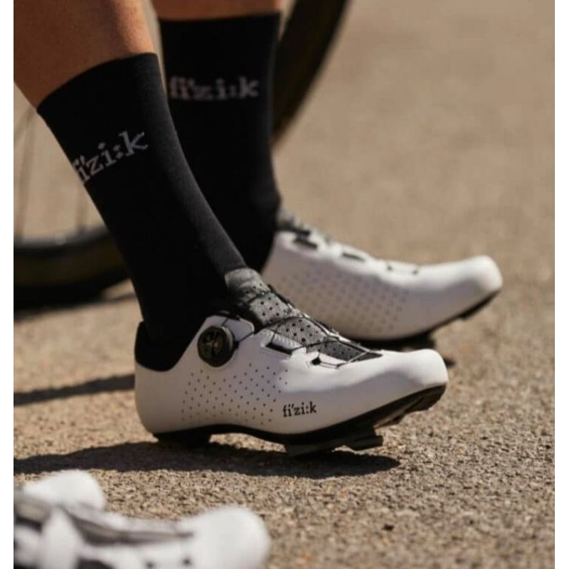 FIZIK VENTO OMNA CYCLING SHOES รองเท้าเสือหมอบ