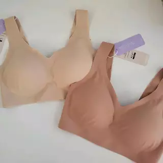 SABINA รุ่น Soft Collection (SBXK119/ NBK24007/ NBD24006/12) บราตะขอหลัง ไร้โครง ฟอง25%