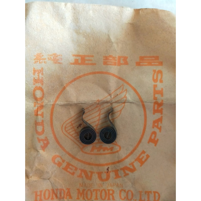 สปริง ถ่านไดสตาร์ท Honda C95 C92 แท้ใหม่ Made in japan ราคา/1คู่