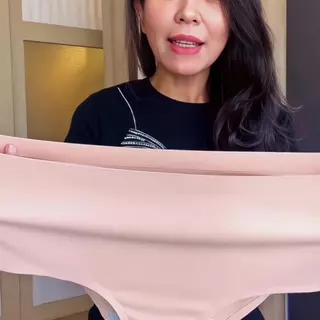 กางเกงชั้นใน 🌸 2XL-6XL (แพค 5-10)ไร้ขอบ ยืดได้4ทาง วัสดุ Nylon/Lycra สำหรับสาวอวบ - ผู้หญิง, Women