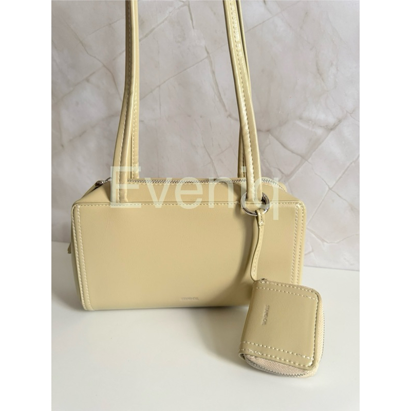 Stand Oil Post Bag + Post Pods