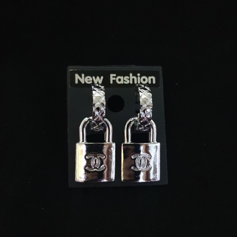 ต่างหูงานสแตนเลส 🔥🔥 S A L E 1️⃣0️⃣0️⃣ 🔥🔥