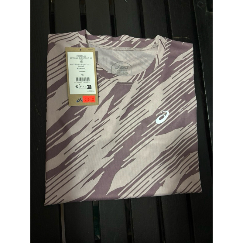 asics เสื้อออกกำลังกายผู้หญิง