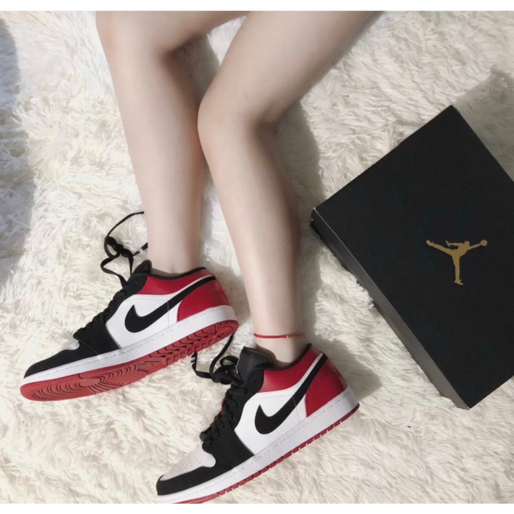 รองเท้ากีฬาผู้ชายน้ำหนักเบา jordan 1 low black toe[ขายร้อน]