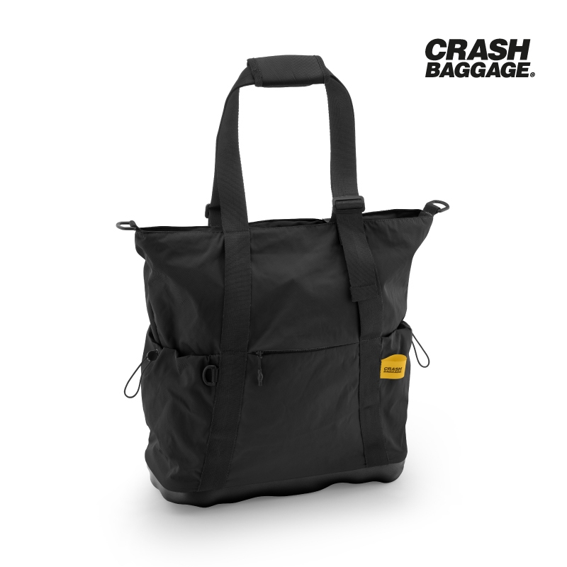 CRASH BAGGAGE กระเป๋าถือและกระเป๋าสะพายหลัง รุ่น HARD TOTE BAG สีดำ