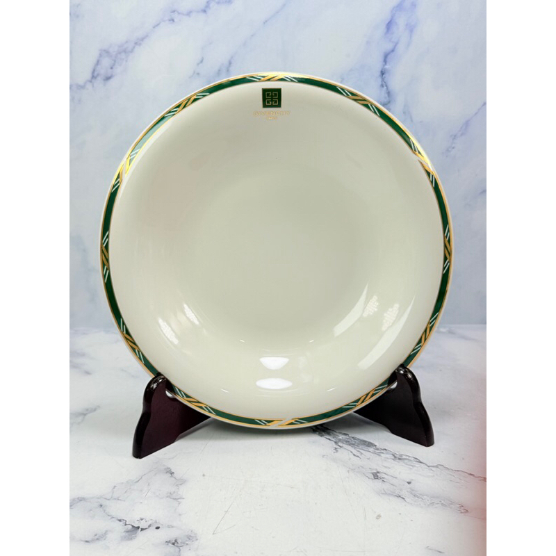 จานเซรามิก ขนาด 23x4cm. GIVENCHY PARIS yamaka JAPAN (Pluto1: 314)