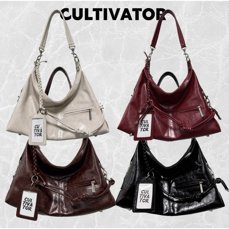 Cultivator| พร้อมส่ง🥀กระเป๋าสะพายข้าง /crossbody (ใช้โค้ดลด 20-25%) จากช็อปแท้💯