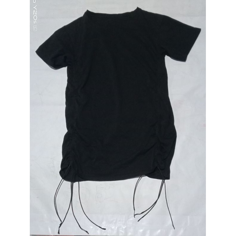 ชุดเดรสป้ายr+i=aaไซร์M-Lอก34-39.