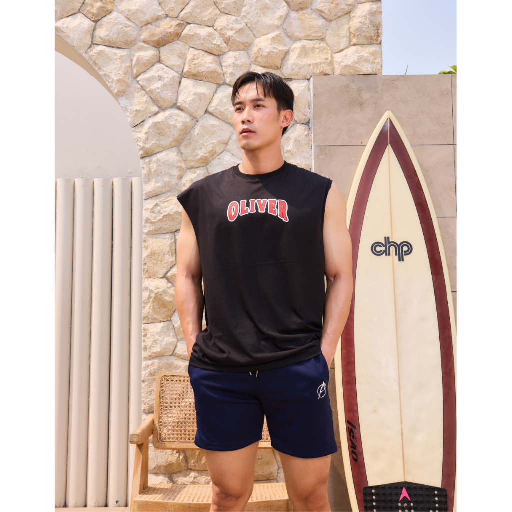 OLIVER MUSCLE เสื้อกล้ามแขนกุดทรงเกาหลี ลาย OLIVER