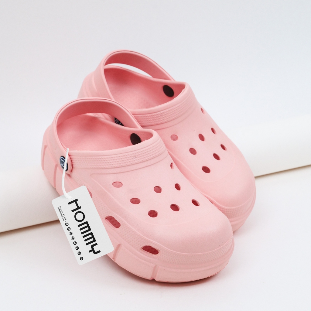 【พื้นหนา 6 CM - รุ่นใหม่2025】HOMMY รองเท้าแตะ แฟชั่น รองเท้าหัวโต แบบมีสายรัด ใส่สบาย   (SH-1)