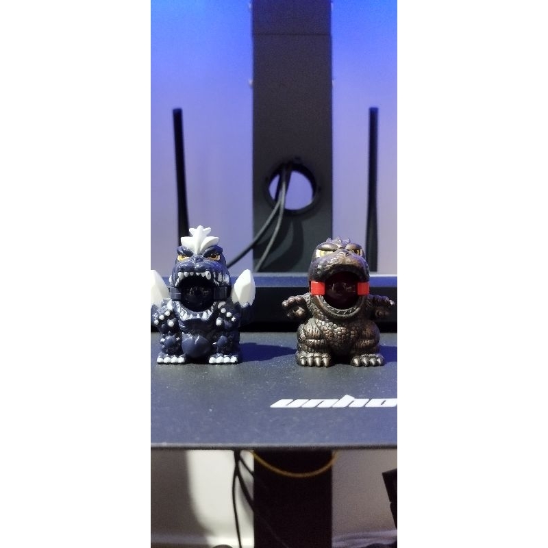 หุ่นก๊อตซิล่ายิงลูกแก้ว Bomberman