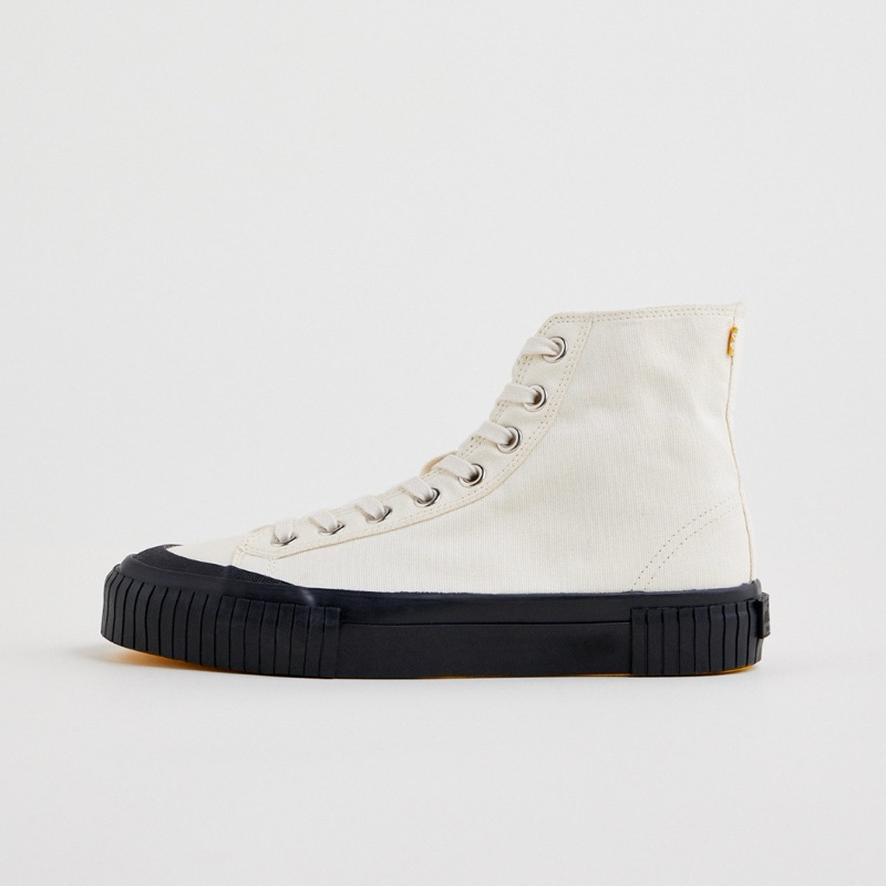 ส่งต่อ Mustard Sneakers Bumper รองเท้าผ้าใบ, size 37 (23.5cm)