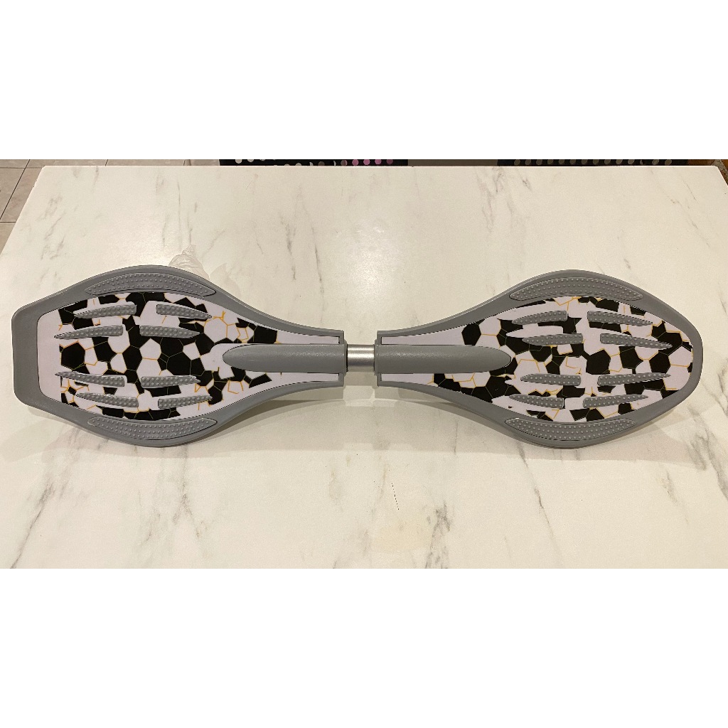 สเน็คบอร์ดแบบ สเก็ตบอร์ด 2 ล้อ Snakeboard สเน็คบอร์ด เอ็กซ์ตรีม กีฬาสเน็คบอร์ด สมัยใหม่ โดนใจวัยรุ่น