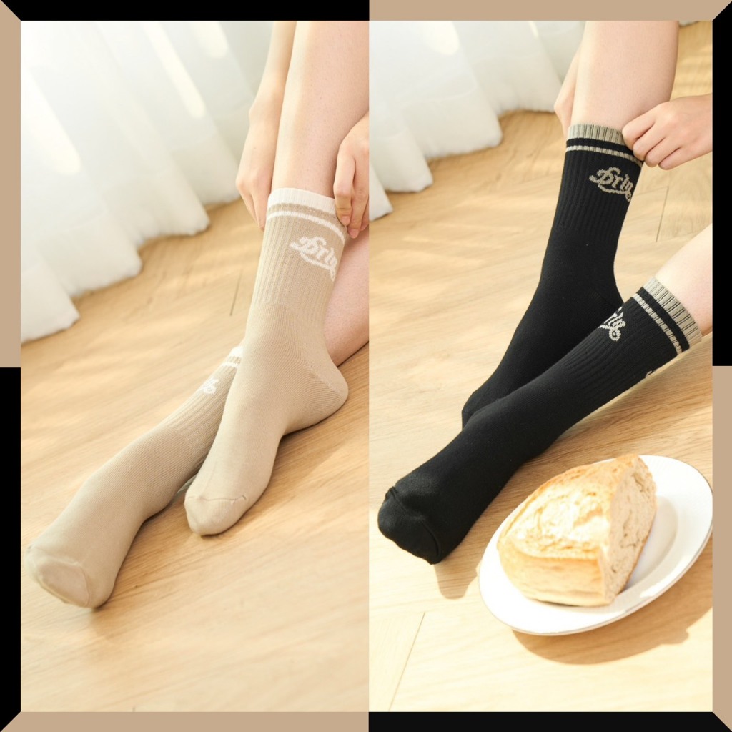 Darlyn - Signature socks ถุงเท้ายาว เนื้อผ้านุ่มหนา ระบายอากาศดี