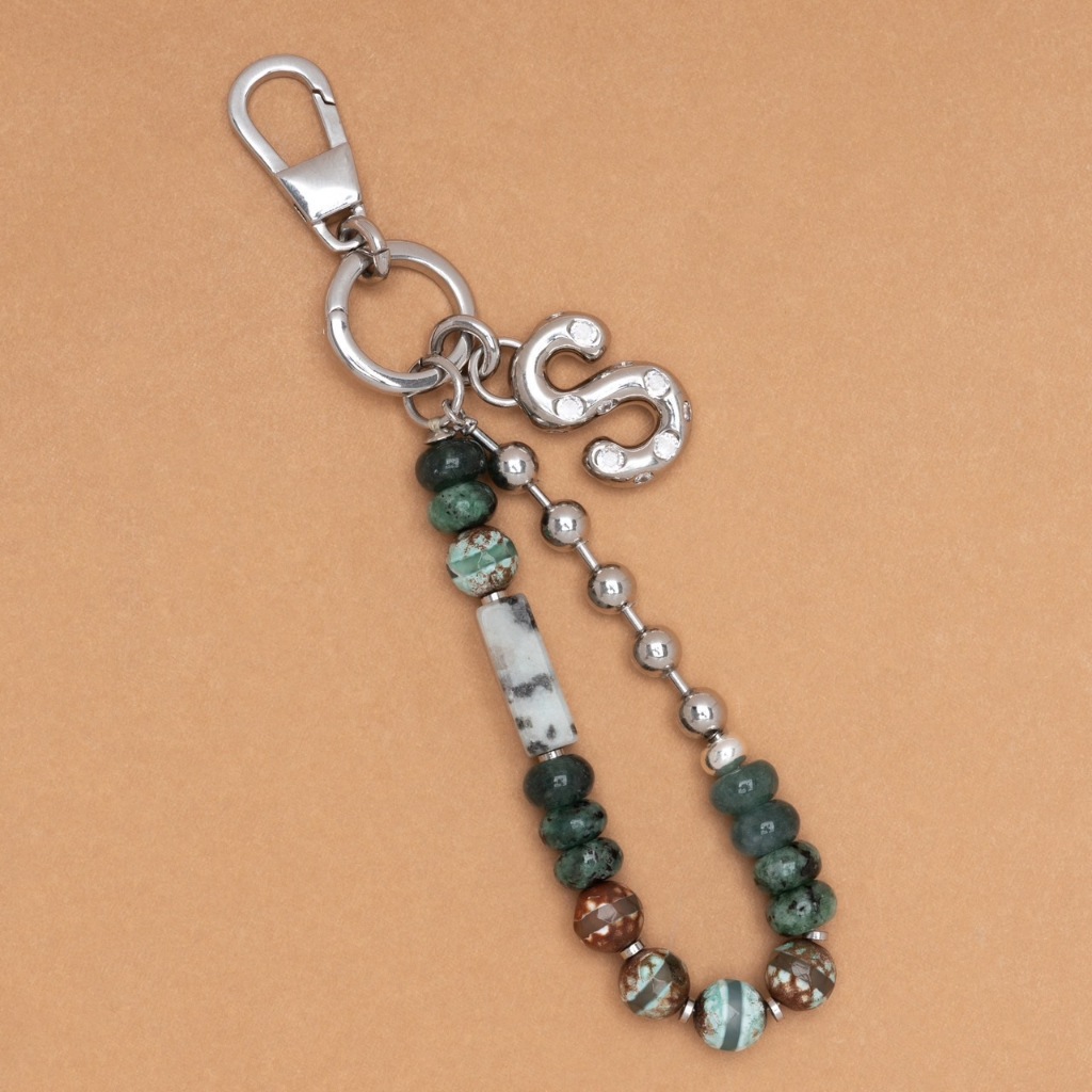 KEYCHAIN INITIAL (เลือกอักษร INITIAL ได้)  พวงกุญแจหินมงคล เลือกอักษร INITIAL ได้