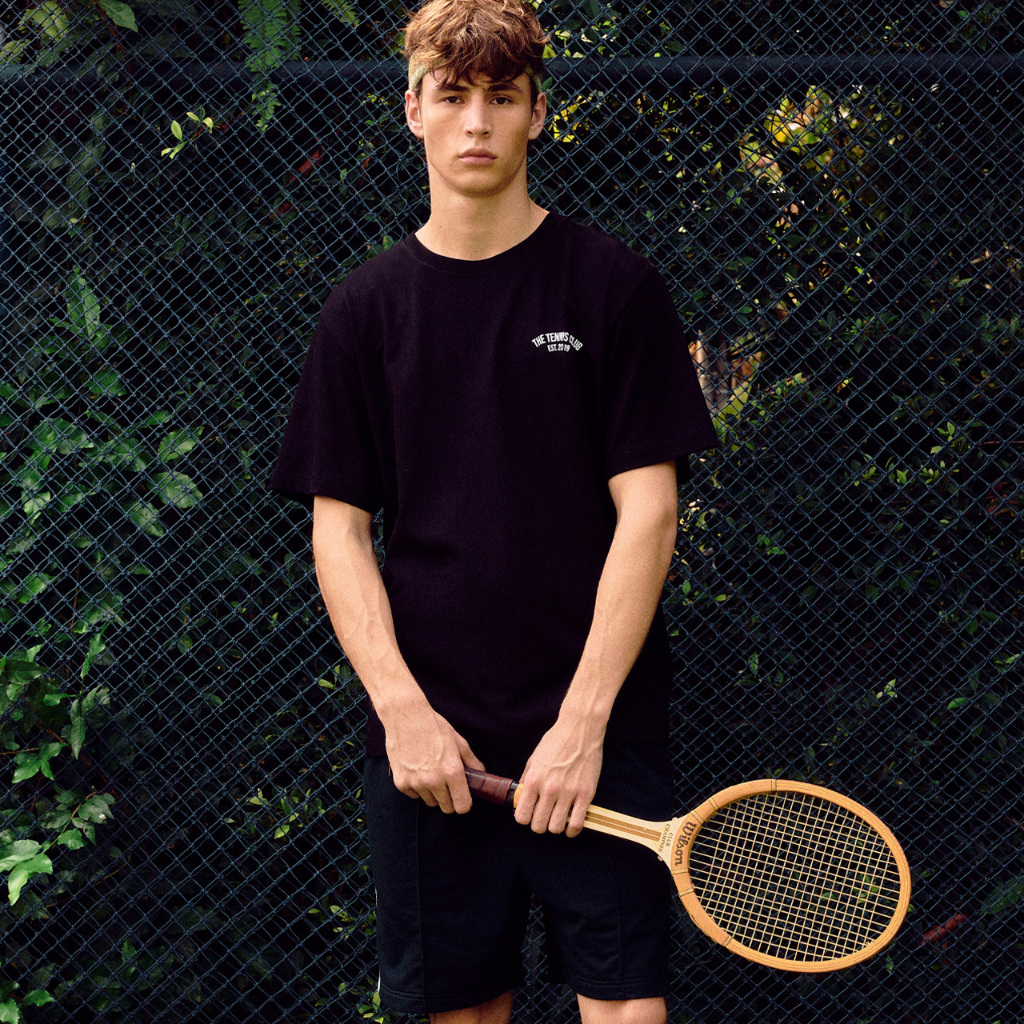 [MOO 4/25] Tennis Club Classic T-Shirt เสื้อยืดคอกลม ผ้าคอตตอน สกรีนลาย Tennis Club ที่ด้านหลัง