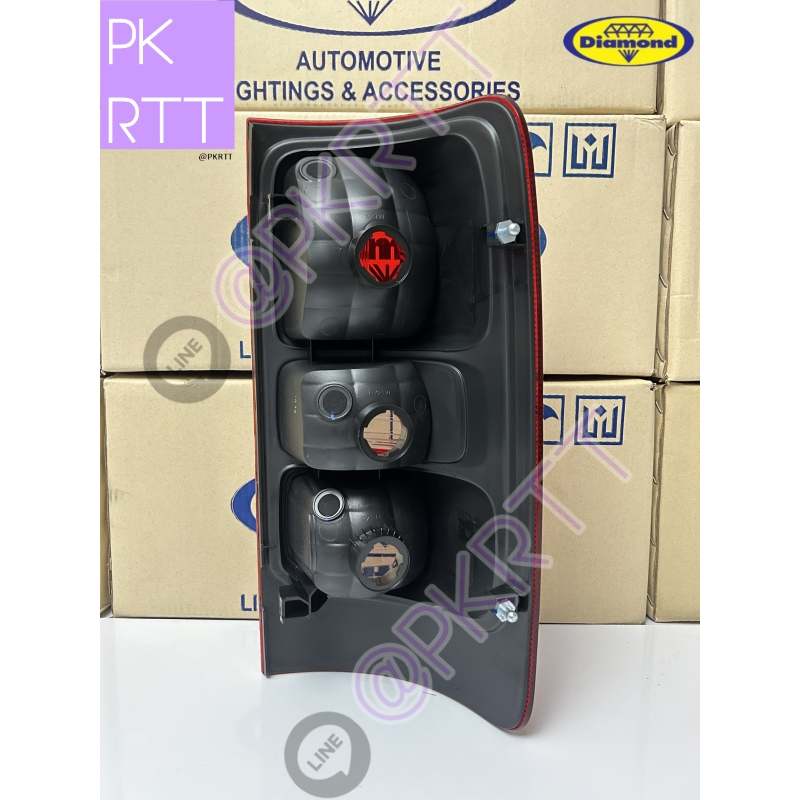 ไฟท้าย Chevrolet Colorado ปี 2012-2020 รุ่นไฟธรรมดา โคมไฟท้าย เชฟ โรเลต เชฟโรเลต โคโรลาโด้ เสื้อไฟท้าย ตราเพชร ไดมอนด์ D - รูปที่ 2