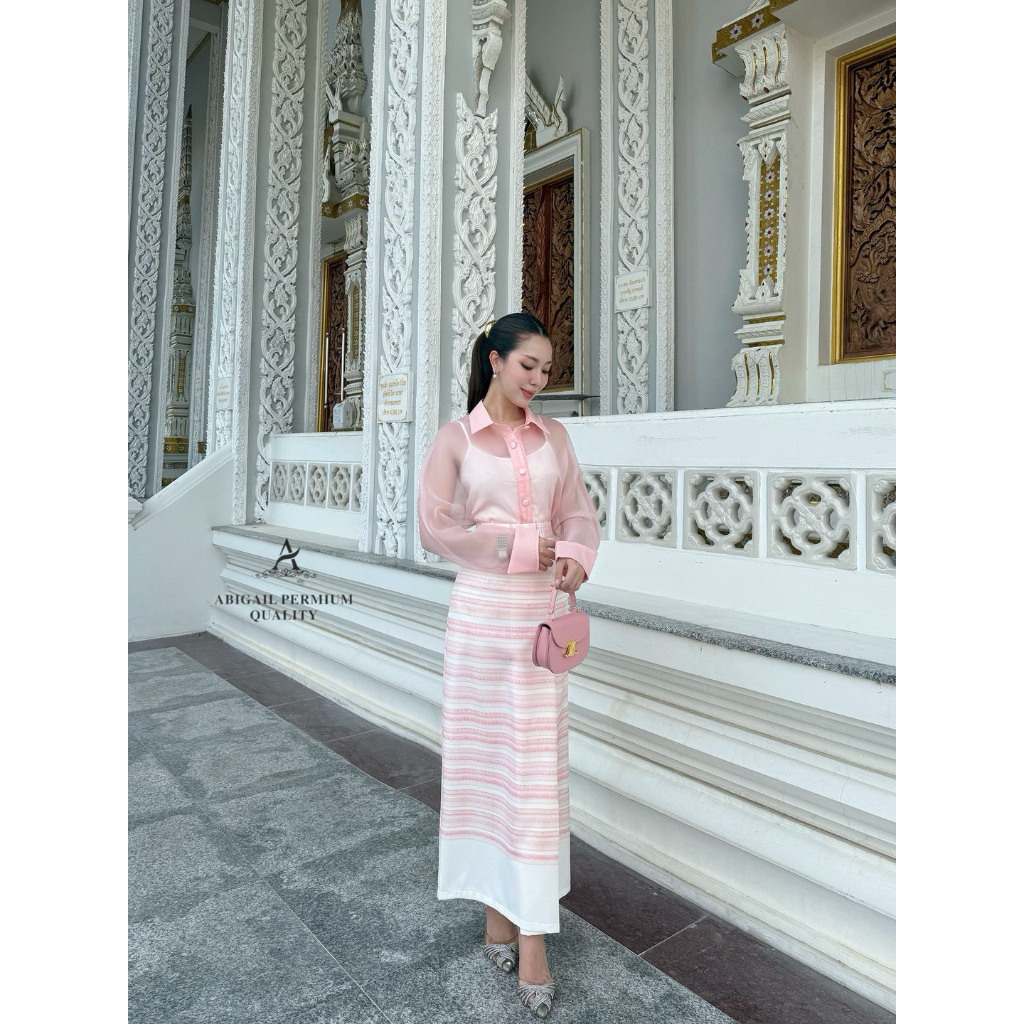 ABG212 ABIGAIL BRAND Set 3 pcs เสื้อคอปกแขนยาว + เสื้อซับในสายเดี่ยว + ผ้าถุงเอวสูงพิมพ์ลายไทย [2PM]