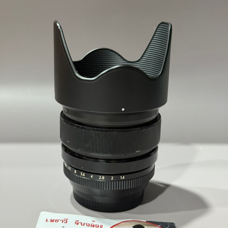 เลนส์ fuji 23 f1.4 มีรอยการใช้งาน