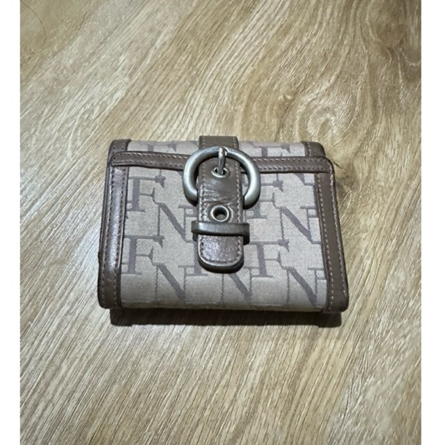 แท้💯กระเป๋าตังค์ Flynow