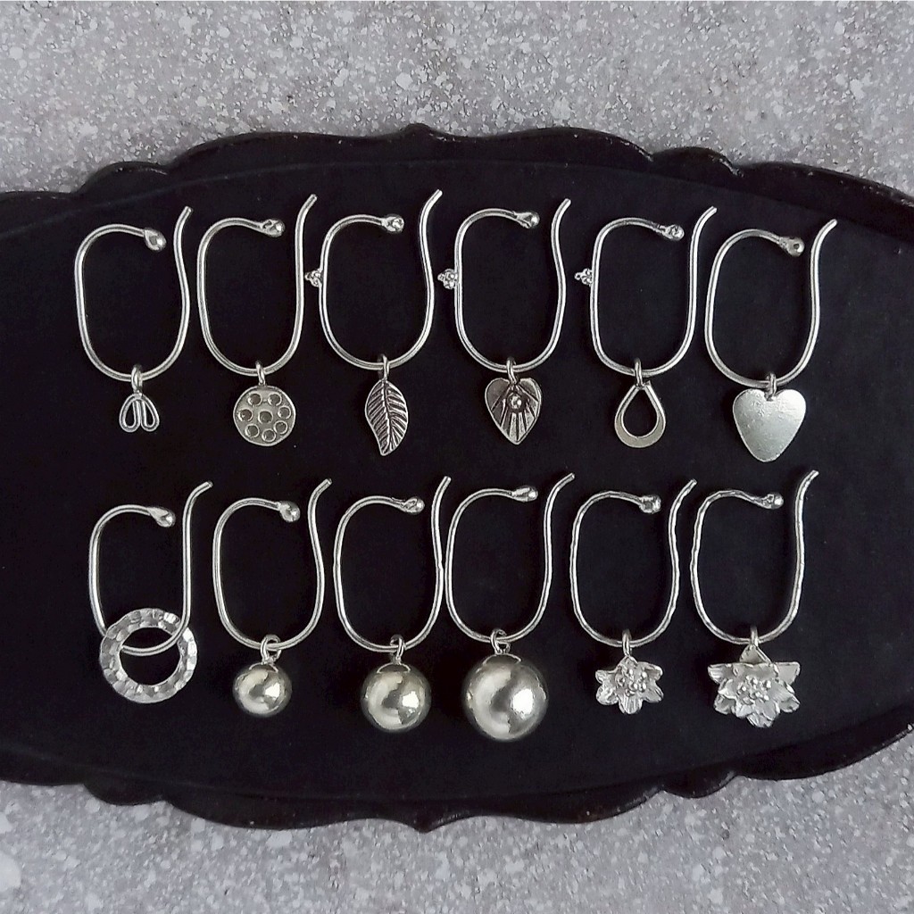 ต่างหูหนีบ จี้ เงินกะเหรี่ยง Karen Silver Ear Cuff with Charm / ตะขอเกี่ยว ต่างหูเกี่ยว /เงินแท้