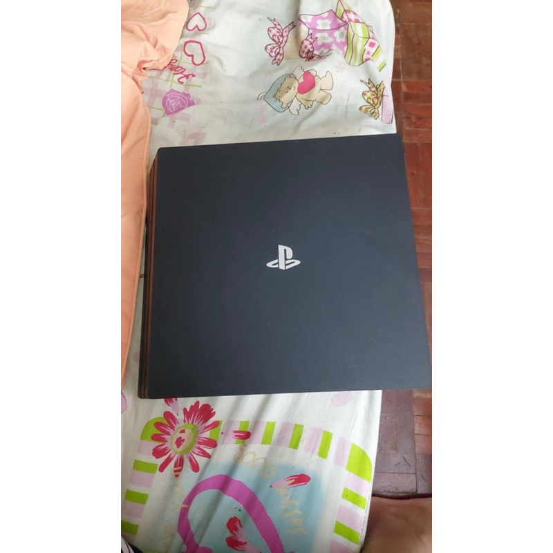 PS4 PRO 7218B มีแผ่นขาย1แผ่น