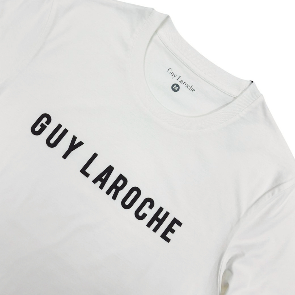 Guy Laroche เสื้อยืดแขนสั้นคอกลม สกรีนโลโก้ ผ้าฝ้าย 100% ทรง REGULAR FIT - สีขาว รุ่น BKT6100P5