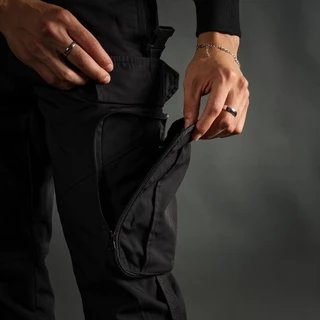 DAVIE JONES [BLK STREET] กางเกงจ็อกเกอร์ผู้ชาย Relax Fit Joggers สีดำ น้ำตาล GP0072