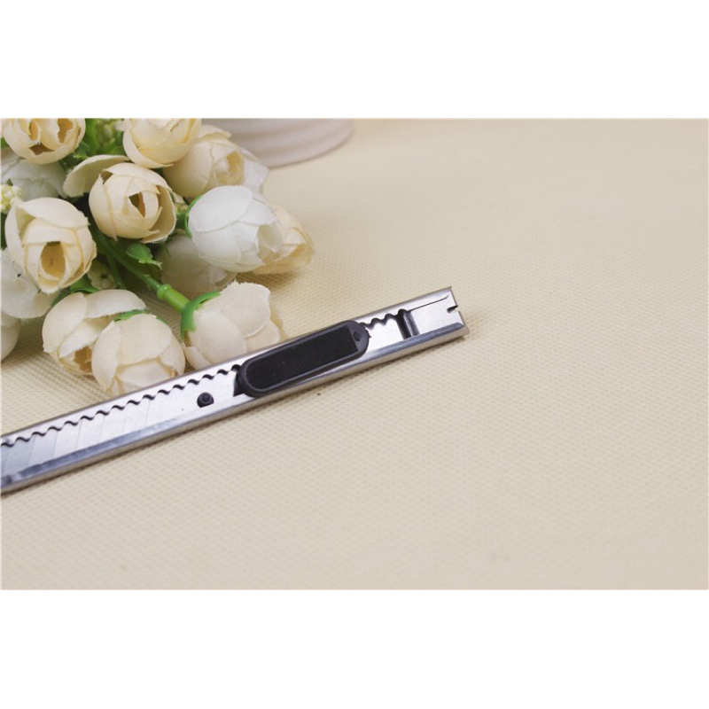 คัตเตอร์ มีดคัตเตอร์ คัตเตอร์สแตนเลส คัตเตอร์ปลายแหลม cutter สินค้าพร้อมส่งนะครับ