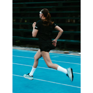 VOLT ELECTRON 003 RUNNING ACADEMY เสื้อวิ่ง เสื้อออกกำลังกาย สีดำ ผ้าเบา แห้งไว