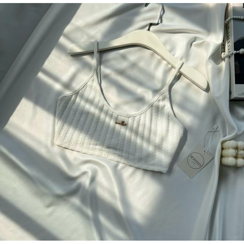 Romy topสายเดี่ยวตัวสั้นMONTHA