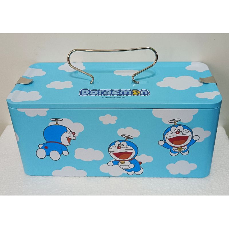 กล่องเหล็ก DORAEMON S&P ลิขสิทธิ์แท้ กว้าง10.5 ยาว23.5 สูง10.5 ซม.สวยงาม น่ารัก น่าใช้ น่าสะสมหรือเป็นของขวัญ