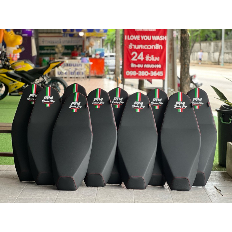 เบาะปาดแบรนด์ PMracingshop โลโก้ใหม่ Pcx2018-2020 / Pcx160 2021-2025 ตัวใหม่ก็ใส่ได้ครับ