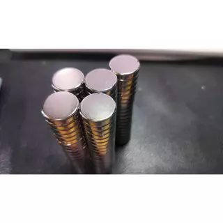 แม่เหล็กทรงกลม กว้างxหนา ขนาด 20mm. แม่เหล็กแรงสูง นีโอไดเมียม กลม Magnet Neodymium แม่เหล็ก