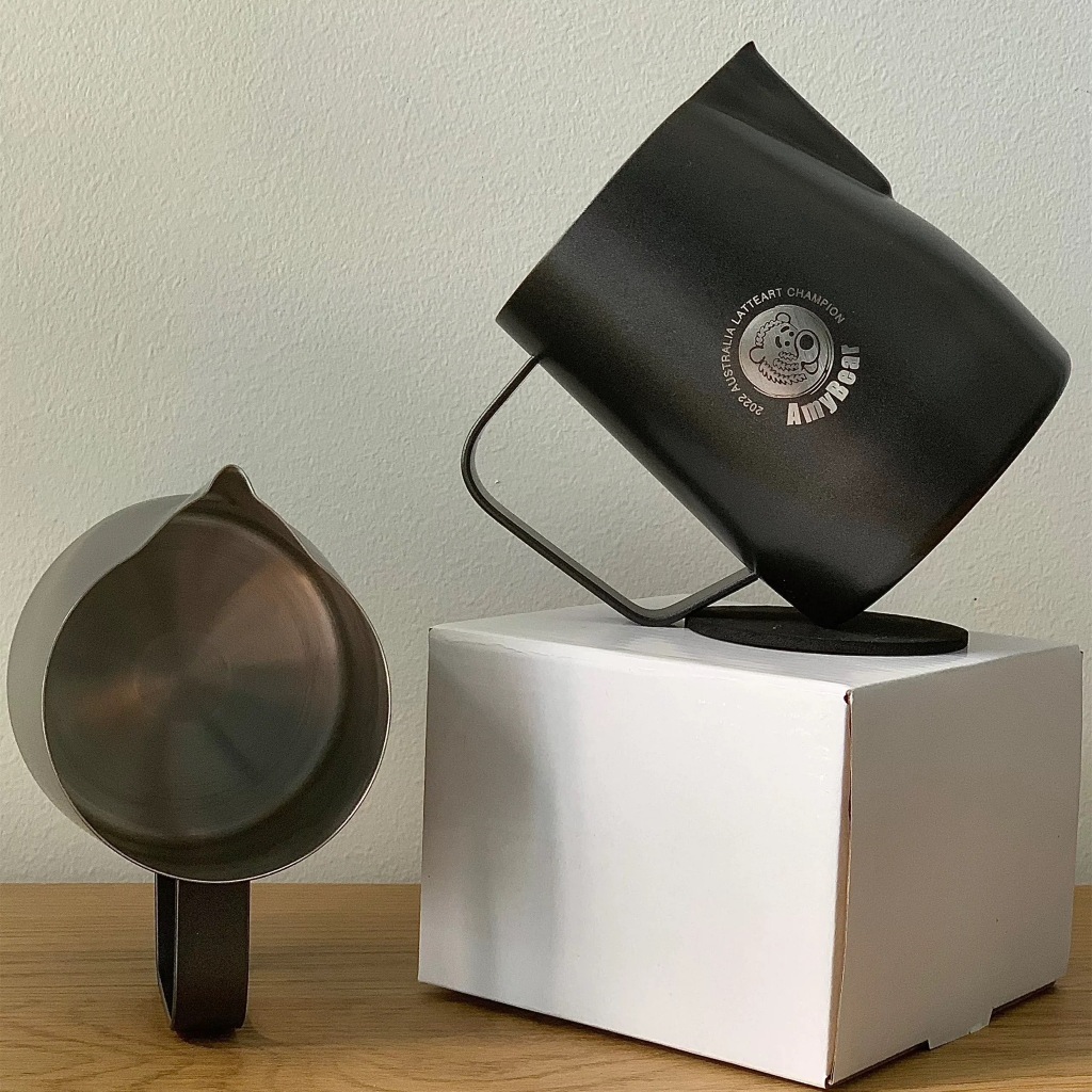 AmyBear Galaxy  เทฟองนม Milk Pitcher Latte Art Pitcher พิชเชอร์สำหรับทำ Latte Art ขนาด 680 ml และ 45