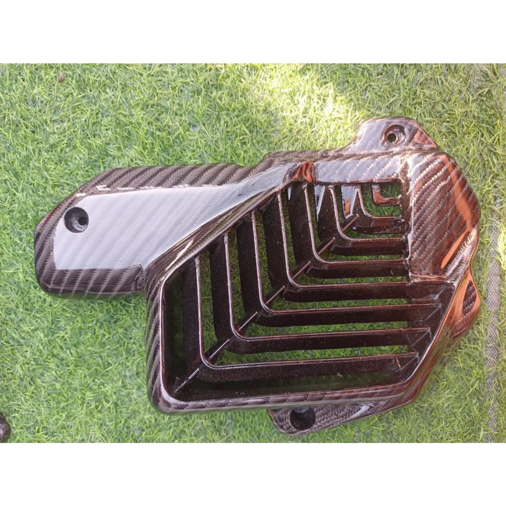 ครอบหม้อน้ำ หุ้มคาร์บอนแท้100% Honda Giorno ปี2023-2025/Click160/Pcx160/Lead125 ชิ้นงานแท้เบิกศูนย์