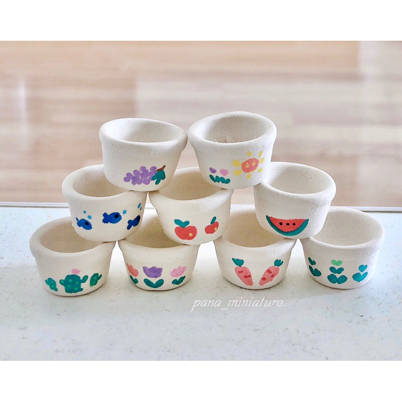 ✨New✨กระถางเพ้นท์ลายใหม่ น่ารักๆ^•^ ขนาดกว้าง 17 cm. สูง 13 cm. ราคา/ชิ้น