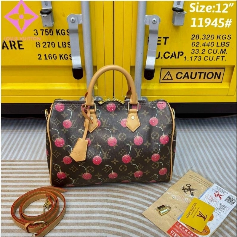 เช็คของก่อนทุกครั้ง 12 นิ้ว งาน มิลเลอร์ กระเป๋าแบรนด์เนม LV เชอรี่ ทรงหมอน 2 สาย ถือ สะพาย งานตรงปก