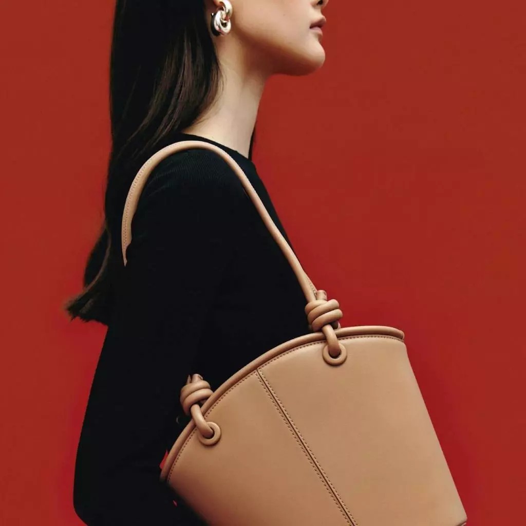Garmenti Daily Tote Bag กระเป๋าผู้หญิง ของแท้ 100 %